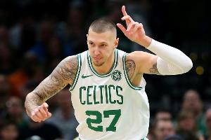 NBA: Theis verliert mit Boston Topspiel gegen Milwaukee