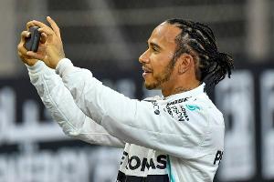 Hamilton zu Ferrari? Wolff gibt sich entspannt