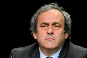 Wegen 1,8 Millionen an Platini: FIFA zieht vor Gericht