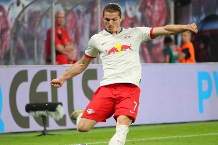 Startete gerade im Pressing mit viel Elan, konnte aber lange Zeit nur wenige gelungene Aktionen vorweisen. Spielerisch kam n...