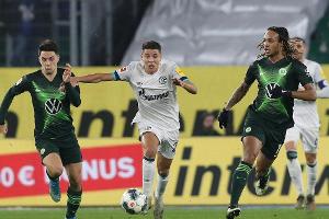 Schalke holt Punkt in Wolfsburg - Fan verunglückt auf dem Weg ins Stadion