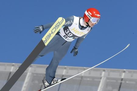 Althaus fliegt in Klingenthal auf Platz drei - Premierensieg für Hölzl Althaus fliegt in Klingenthal auf Platz drei - Premierensieg für Hölzl