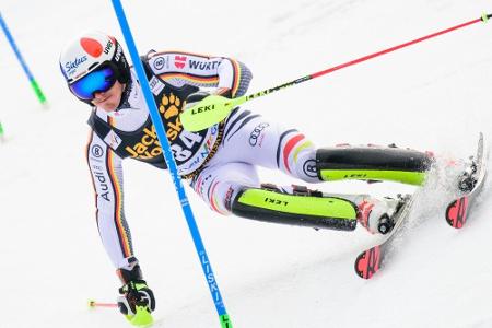 Slalom in Zagreb: Straßer fährt nach Kahnbeinbruch auf Rang sieben Slalom in Zagreb: Straßer fährt nach Kahnbeinbruch auf Rang sieben