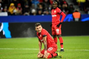 Aranguiz aus Bayer-Trainingslager abgereist