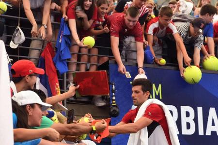 ATP Cup: Djokovic und Nadal steuern auf Traumfinale zu ATP Cup: Djokovic und Nadal steuern auf Traumfinale zu