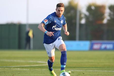 Schalke verlängert mit Oczipka bis 2023 Schalke verlängert mit Oczipka bis 2023