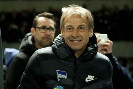 Klinsmanns Trainerlizenz verlängert - Gegen Bayern auf der Bank Klinsmanns Trainerlizenz verlängert - Gegen Bayern auf der Bank