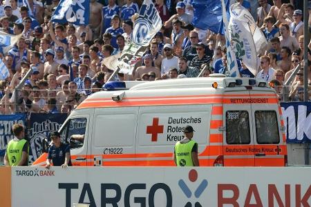 Notarzteinsatz in Sinsheim: TSG-Fan muss reanimiert werden Notarzteinsatz in Sinsheim: TSG-Fan muss reanimiert werden