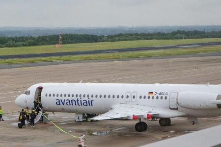 Flieger defekt: BVB mit Verspätung ins Trainingslager Flieger defekt: BVB mit Verspätung ins Trainingslager