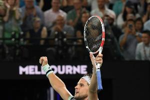 Thiem zieht ins Halbfinale gegen Zverev ein