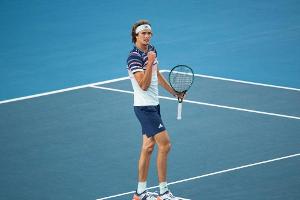 Zverev imposant: Mit weißer Weste ins Viertelfinale