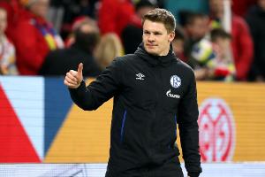 Trotz Patzer gegen Leipzig: Nübel bleibt im Schalker Tor