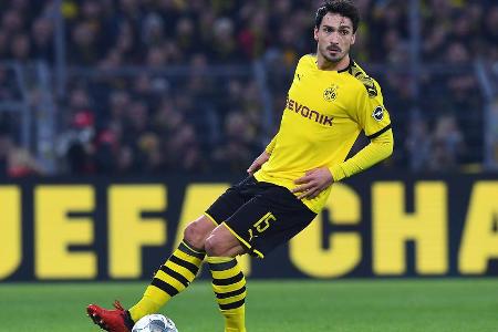 Wirkte nicht in jedem Zweikampf komplett auf der Höhe, agierte aber abgeklärt und ließ sich nur selten aus dem Spiel nehmen....