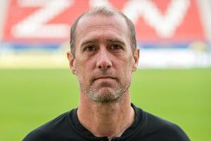 3. Liga: Zwickau verlängert mit Trainer Enochs