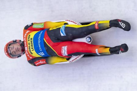 Rodeln: Ludwig gewinnt chaotisches Rennen in Oberhof - Loch leicht verbessert Rodeln: Ludwig gewinnt chaotisches Rennen in Oberhof - Loch leicht verbessert