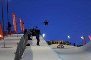 Snowboard: Höflich überzeugt zum Weltcup-Abschluss mit Platz fünf