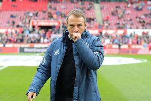 Erkälteter Flick verpasst Pressekonferenz nach Köln-Spiel