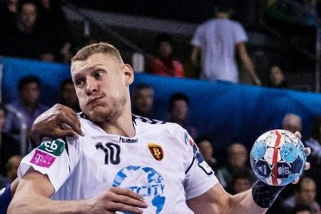 Füchse gewinnen Verfolgerduell bei Kristopans-Debüt - Kiel festigt Tabellenführung Füchse gewinnen Verfolgerduell bei Kristopans-Debüt - Kiel festigt Tabellenführung