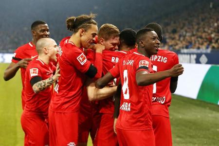 Nübel patzt, Werner trifft: RB bleibt an Bayern dran Nübel patzt, Werner trifft: RB bleibt an Bayern dran
