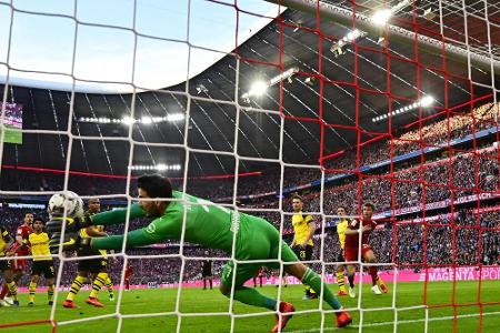15. Umsatzrekord in Folge: Profifußball erwirtschaftet 4,8 Milliarden Euro 15. Umsatzrekord in Folge: Profifußball erwirtschaftet 4,8 Milliarden Euro