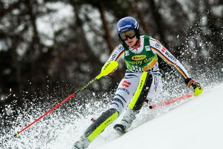 Riesenslalom in Kranjska Gora: Dürr bei Robinson-Triumph auf Rang 23 Riesenslalom in Kranjska Gora: Dürr bei Robinson-Triumph auf Rang 23