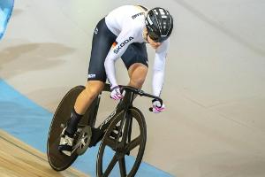 Bahn-WM: Gold-Sprinterin Friedrich stürzt - Levy scheitert im Keirin