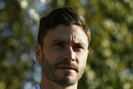 Kölner Profis und Trainer verzichten auf Teile des Gehalts Kölner Profis und Trainer verzichten auf Teile des Gehalts