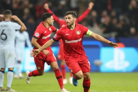 Nach Syndesmoseriss: Volland will im Mai wieder auf dem Platz stehen Nach Syndesmoseriss: Volland will im Mai wieder auf dem Platz stehen