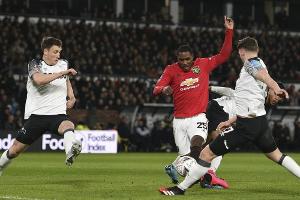 FA Cup: Manchester United schlägt Derby County und Rooney