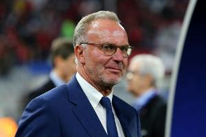 Aktion des FC Bayern: "Rot gegen Rassismus"