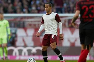 Bundesligaspieler kritisieren DFL-Entscheidung: "Wie Affen im Zirkus"