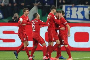 Bayern im Pokal-Halbfinale - Schalke-Fans kritisieren "dementen" DFB
