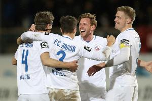 Sieg gegen Braunschweig: Rostock hält Kontakt zu Aufstiegsrängen
