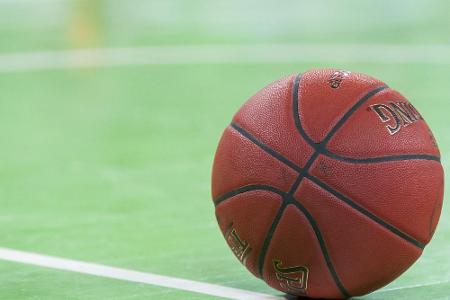 Basketball: Kajami-Keane verlässt Weißenfels wegen Corona-Krise Basketball: Kajami-Keane verlässt Weißenfels wegen Corona-Krise