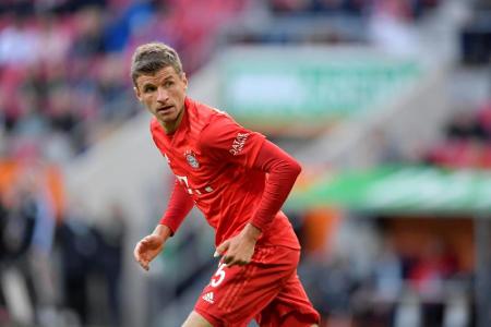 Coronakrise: Bayern-Star Müller spendiert Helfern Essen Coronakrise: Bayern-Star Müller spendiert Helfern Essen