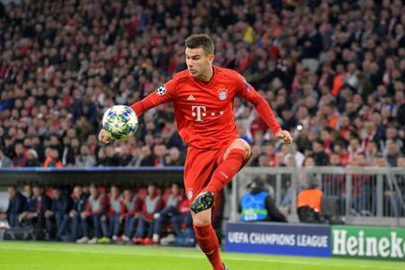 Sehnenreizung: Hernandez fehlt Bayern im DFB-Pokal bei Schalke Sehnenreizung: Hernandez fehlt Bayern im DFB-Pokal bei Schalke