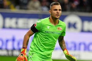 Union-Keeper Gikiewicz liefert Essen an Krankenhaus