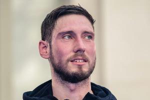 Max Hartung warnt vor Sonderbehandlung des Fußballs