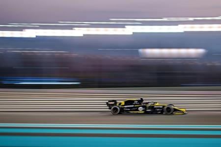 Formel 1: Renault schickt Mitarbeiter in Kurzarbeit Formel 1: Renault schickt Mitarbeiter in Kurzarbeit