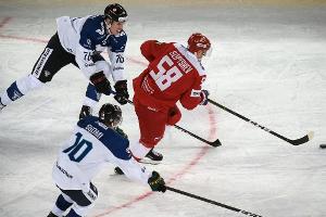Weißrussland rechtfertigt Fußball- und Eishockeyspiele mit Zuschauern