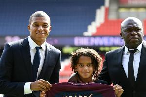 Medien: Klopp klingelt bei Papa Mbappe durch