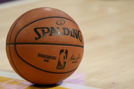 Medien: NBA-Play-offs komplett in Las Vegas? Medien: NBA-Play-offs komplett in Las Vegas?