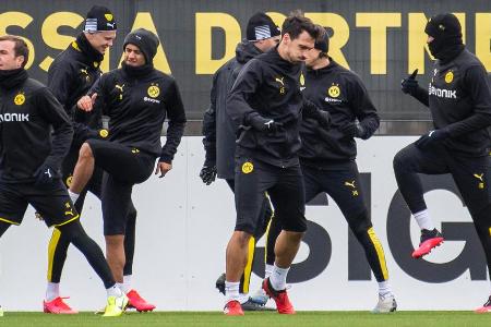 Wegen der Ausbreitung des Coronavirus ruht der Spielbetrieb in der Bundesliga derzeit. Langsam aber sicher beenden die Klubs... Wegen der Ausbreitung des Coronavirus ruht der Spielbetrieb in der Bundesliga derzeit. Langsam aber sicher beenden die Klubs...
