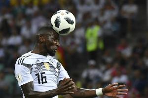 Coronakrise: Nationalspieler Rüdiger hilft in Berlin