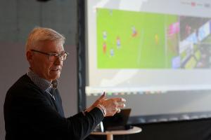 Fröhlich lobt Umgang mit Schiris: "Sichtbar mehr Respekt"