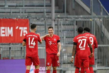 Vor Topspiel in Dortmund: Doppelter Hinteregger lässt Bayern wackeln Vor Topspiel in Dortmund: Doppelter Hinteregger lässt Bayern wackeln