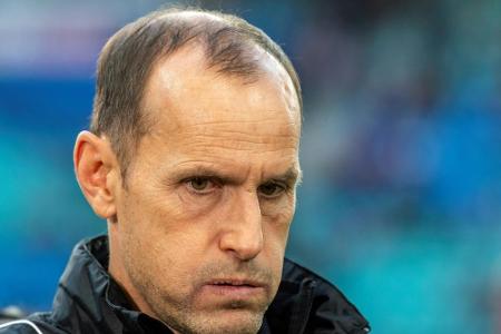Hotel verlassen: Herrlich verzichtet freiwillig auf Trainerdebüt im Stadion Hotel verlassen: Herrlich verzichtet freiwillig auf Trainerdebüt im Stadion