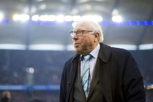 Medien: Fußball-Idol Seeler muss nach Sturz operiert werden