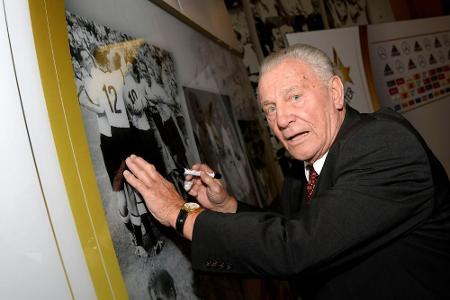 Das SID-Kalenderblatt am 9. Mai: 1. FC Köln erster Bundesliga-Meister Das SID-Kalenderblatt am 9. Mai: 1. FC Köln erster Bundesliga-Meister
