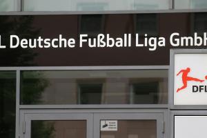 Umfrage: Task Force "Zukunft Profifußball" der DFL dringend notwendig